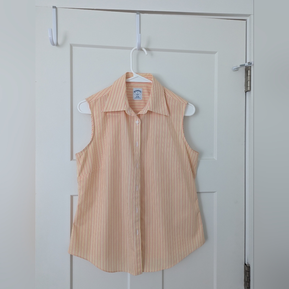 Brooks Brothers Sleeveless Button Down Blouse Size 8